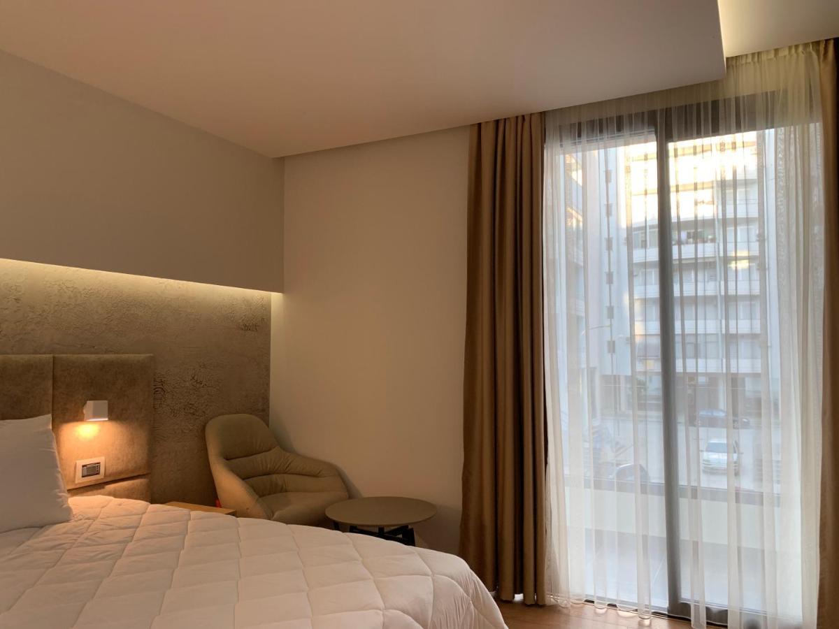 Vlorë Marina Premium Hotel & Apartment מראה חיצוני תמונה
