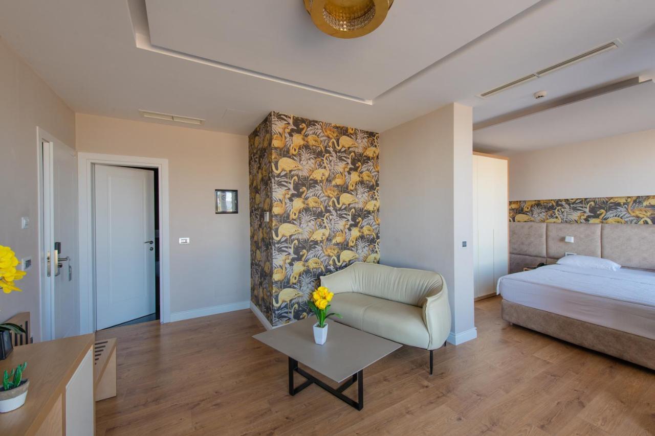 Vlorë Marina Premium Hotel & Apartment מראה חיצוני תמונה