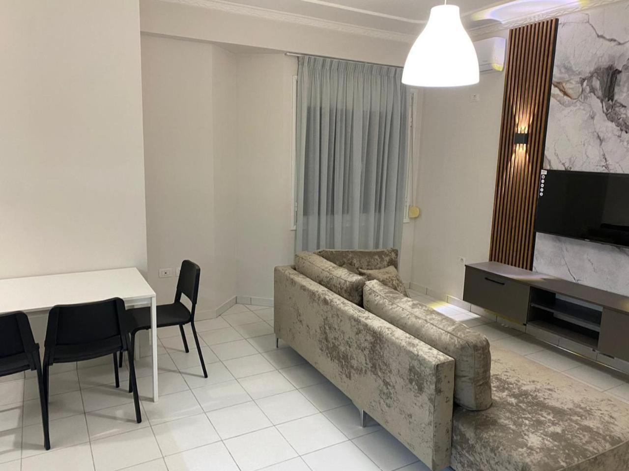 Vlorë Marina Premium Hotel & Apartment חדר תמונה